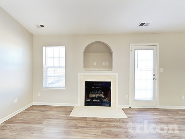 Photo - 6008 Bradford Ct