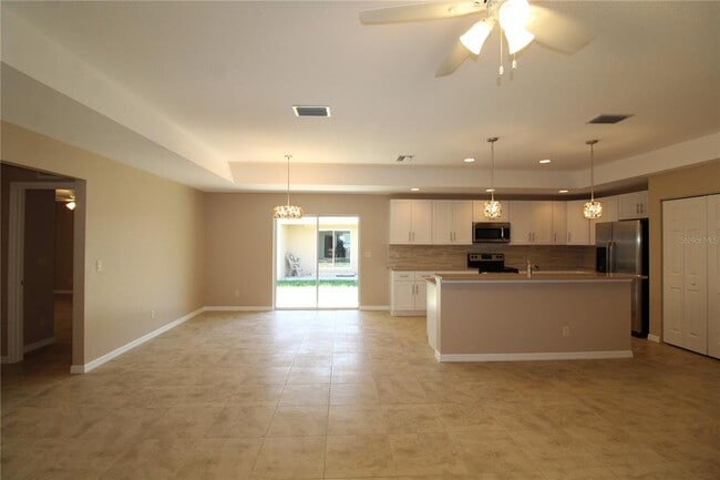 Photo - 3356 Howell Pl