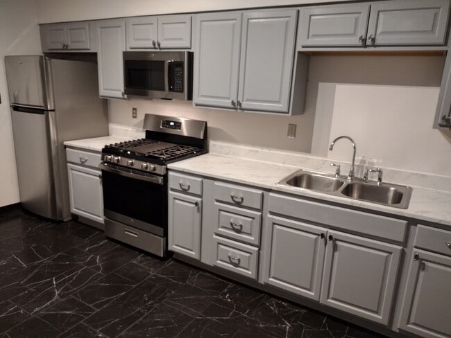 Building Photo - 4354 Laclede Ave Unit A