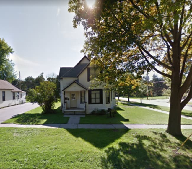 Building Photo - 841 S Oakland Ave Unit Upper