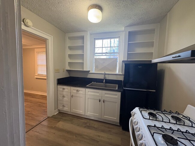 Photo - 1020 Adams St Unit Apartment 2