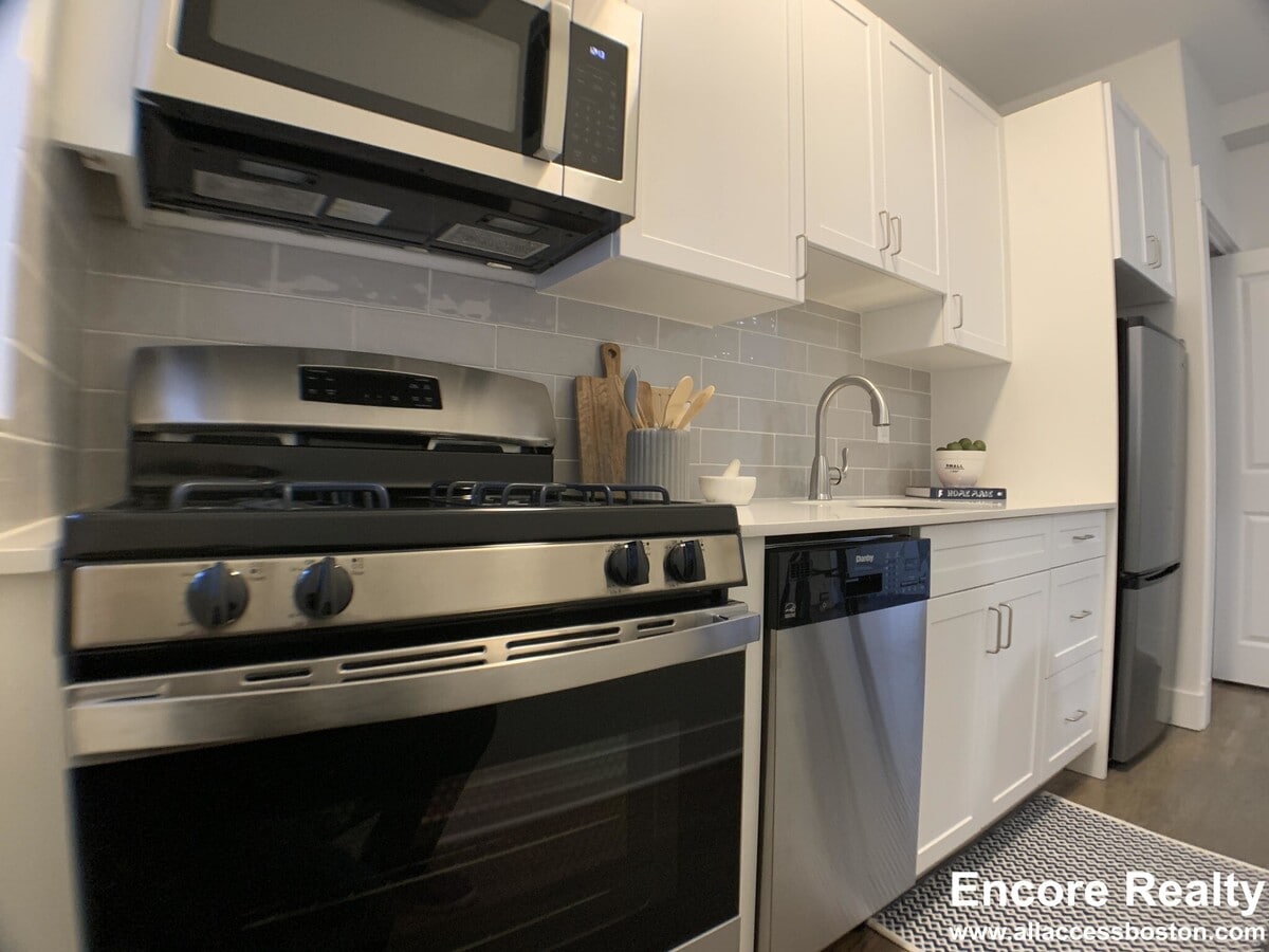Photo - 77 Park Dr Unit 4