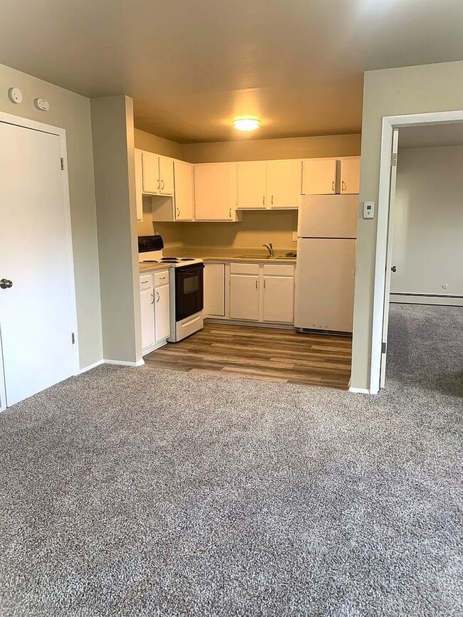 Photo - 1660 Moore Ave Unit 52