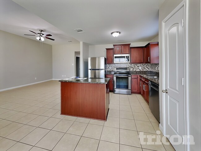 Photo - 336 Comanche Plains Rd