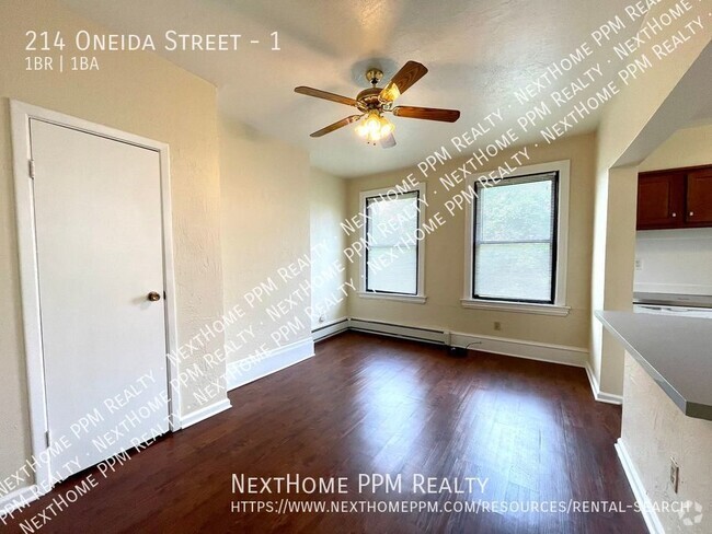 Building Photo - 214 Oneida St Unit 1 Rental