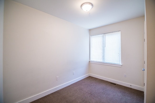 Photo - 441 N 32nd St Unit A
