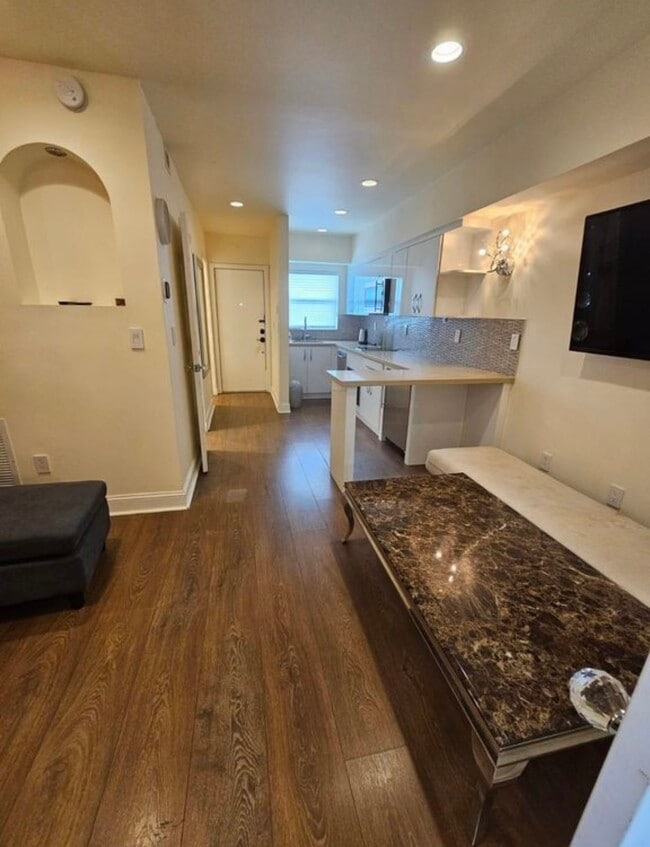 Photo - 2225 NE 123rd St