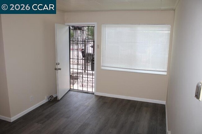 Photo - 2029 Nevin Ave Unit 2029