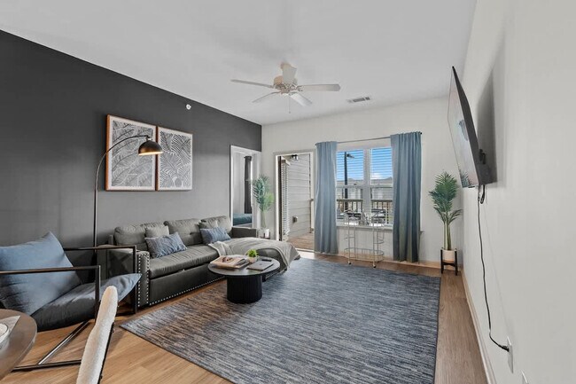 Building Photo - 16031 Elizabeth Joyce Dr Unit ID1466111P