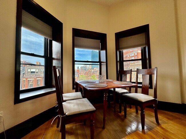 Photo - 34 Gloucester St Apartment Unit 36-4