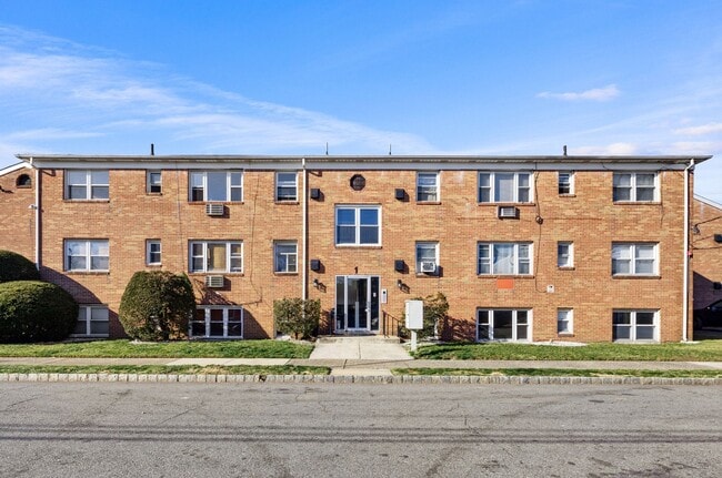 Brighton Court Apartments