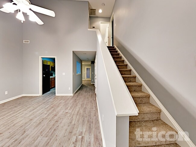 Photo - 367 Havenbrook Way NW