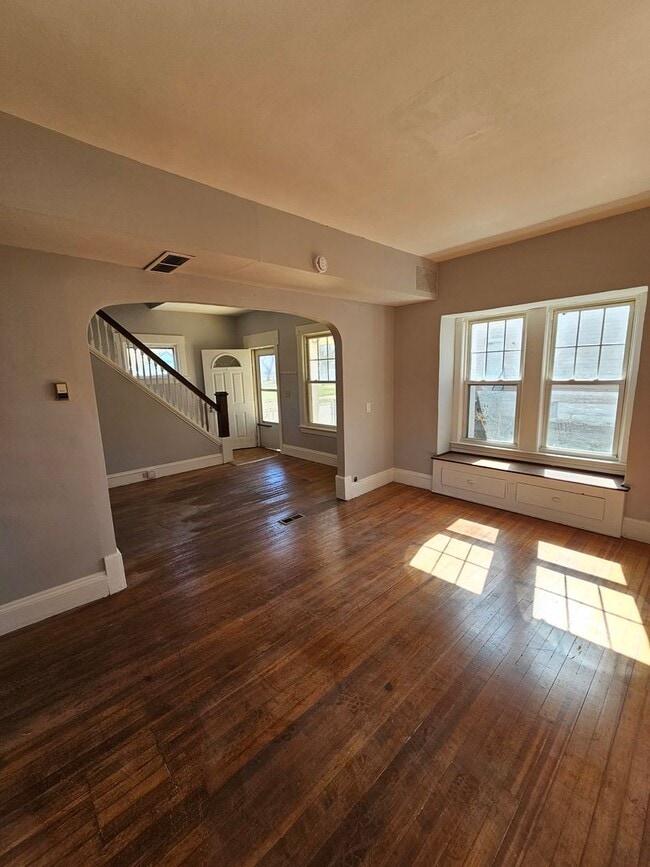 Photo - Wakefield7010-7014 Unidad 7010 Wakefield