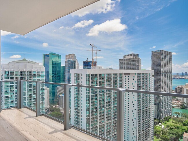 Photo - 68 SE 6th St Unit 3705