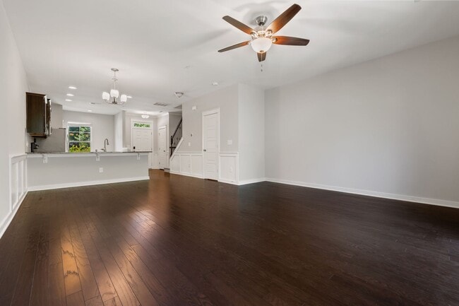 Photo - Freshly painted townhome at Lynn and Glenwood: Available Now!