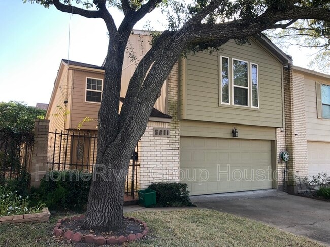 Photo - 5611 Innsbruck St Townhome