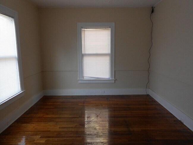 MAIN FLOOR BEDROOM - 1027 Underwood Ave SE