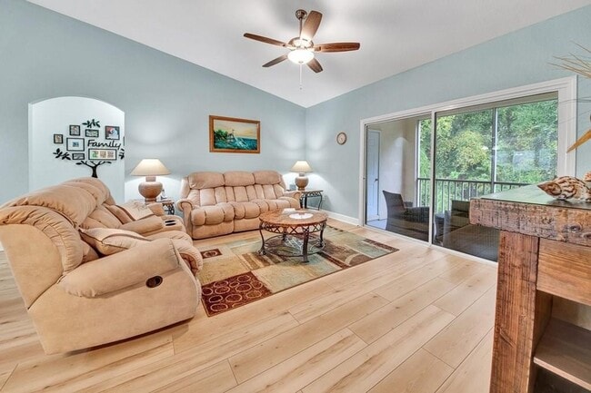Photo - Beautiful Stoney Creek Condo with Garage