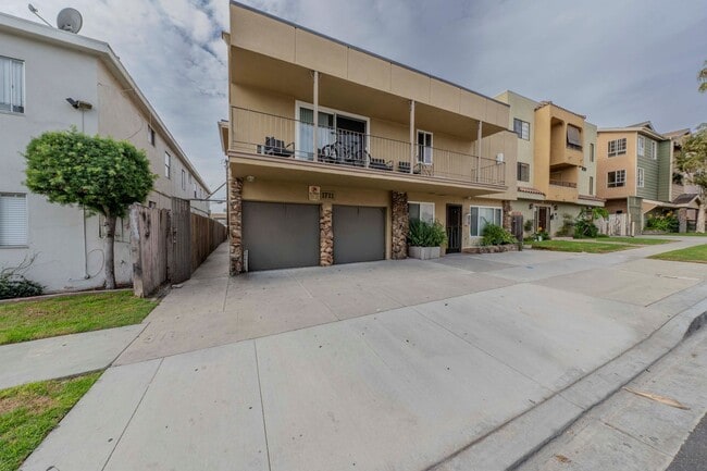 Photo - CORONADO Apartamento Unidad 1711 Coronado #2