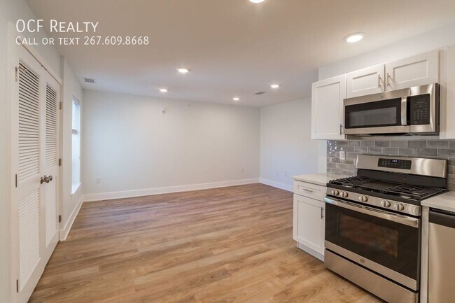 Photo - Modern Brewerytown Two Bedroom / One Bathr... Unidad 203