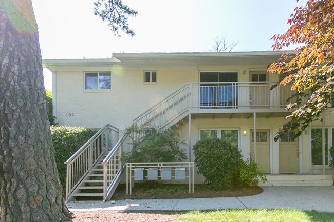 Photo - Stunning Carrboro Condo available early June!