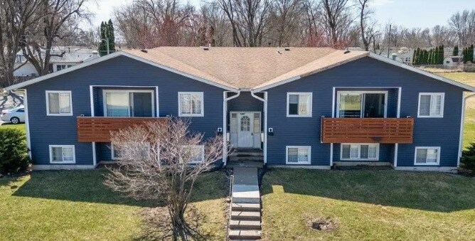 Photo - 2751 W 72nd St