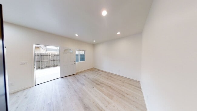 Photo - 4BD/2BA on Mary Lane!