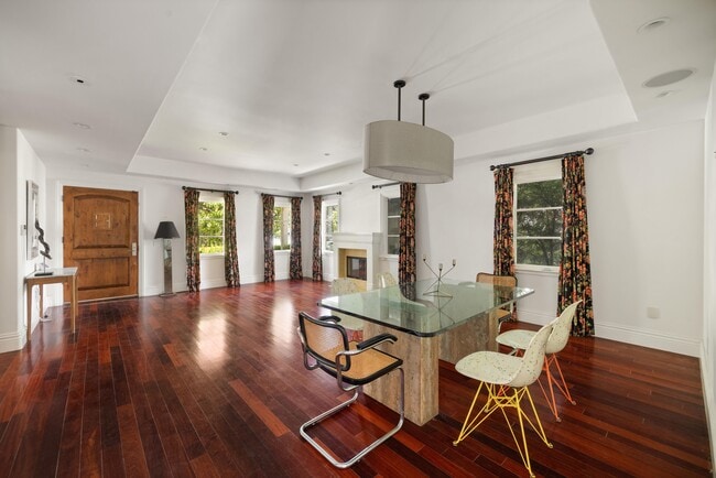 Photo - 758 Almar Ave