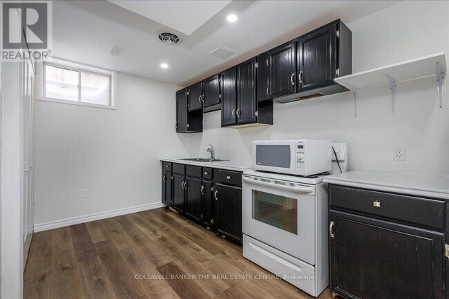 Photo - 229 Sproule Dr