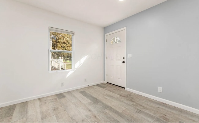 Photo - 270 Westview Ave