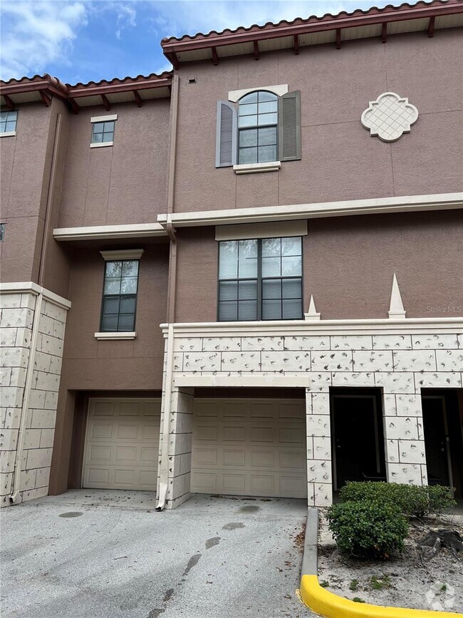 Apartments with Garages in Orlando, FL - 3,847 Rentals