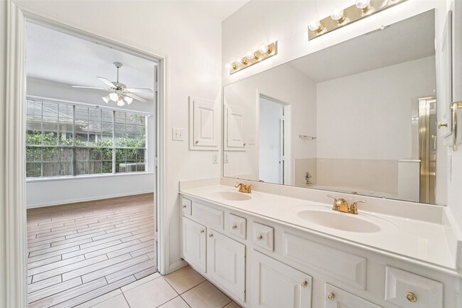 14420 Walters Rd Unit 55