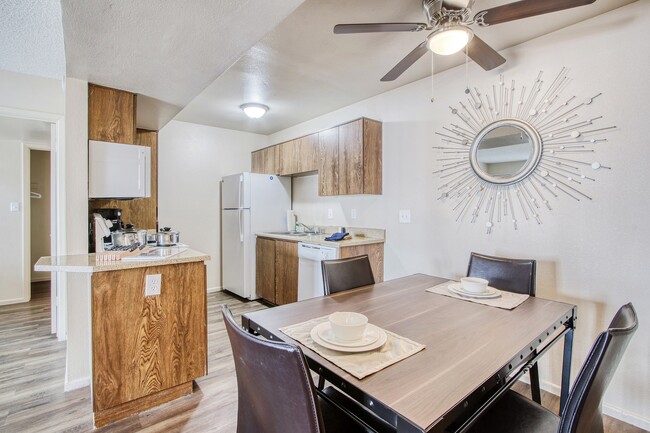 Building Photo - River Park Rental