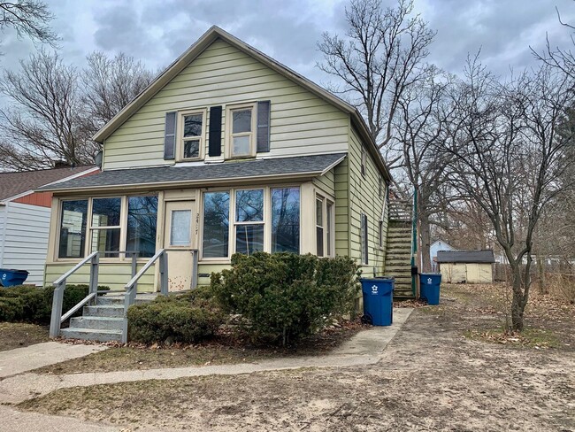 Photo - 2417 Reynolds St Unidad 2