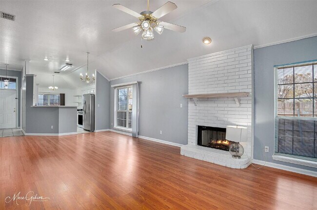 Photo - 3303 Salem Pl