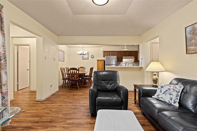 Photo - 8521 Holly St