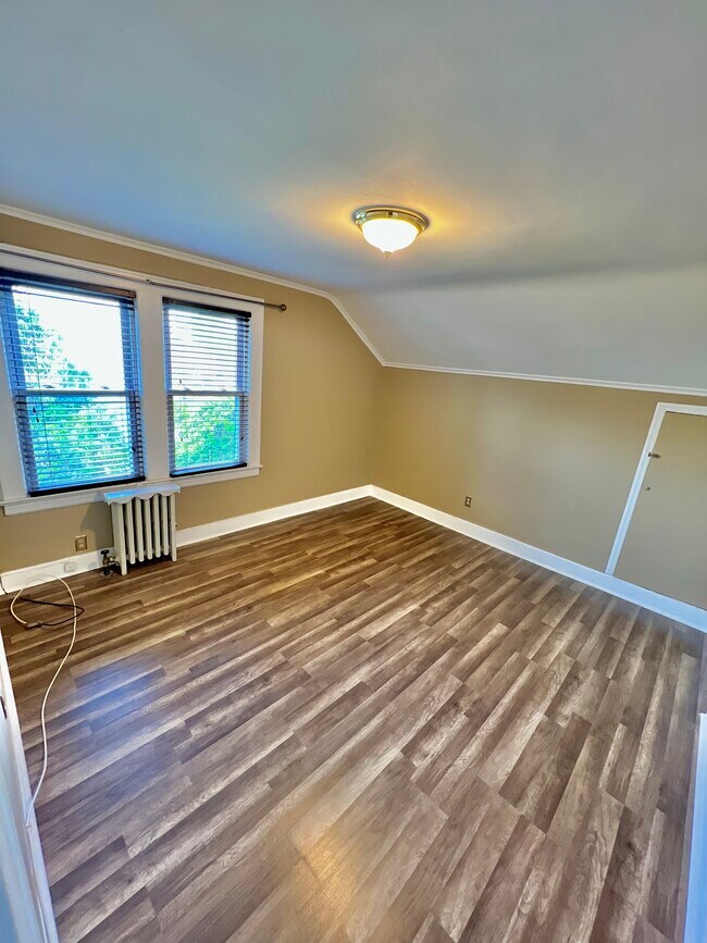 Photo - 714 Irvington Ave Unit 2