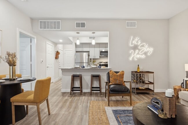 Building Photo - Dream Marine Creek Rental