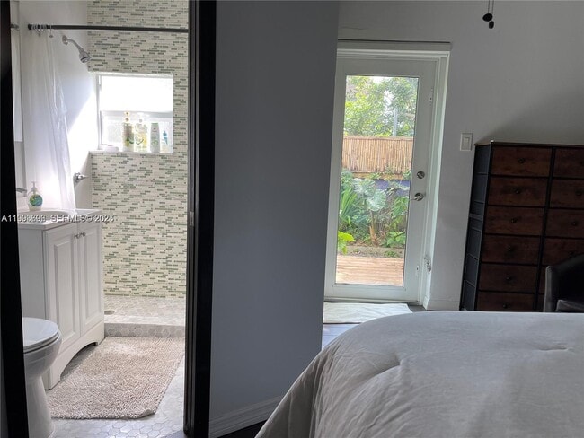 Photo - 732 NE 87th St Unit 3