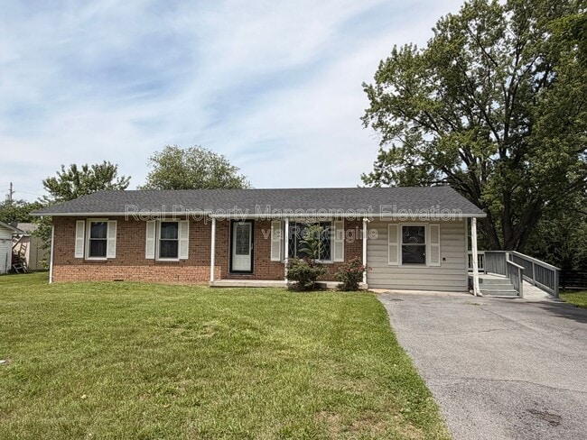 Photo - 139 Meadowbrook Dr