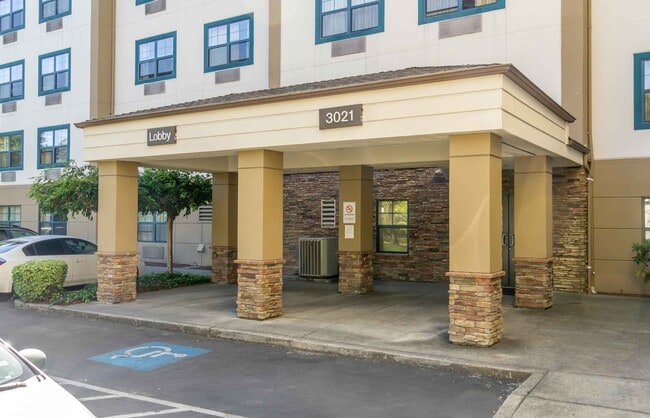 Building Photo - Furnished Studio-Seattle - Lynnwood Rental