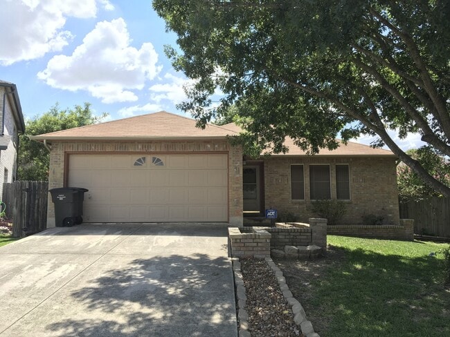 Building Photo - 8003 Chestnut Manor Dr