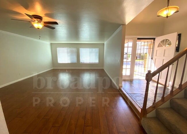 Photo - 470 Via Arboles