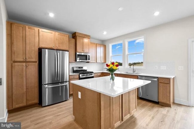 Photo - 107 Checkerspot Wy