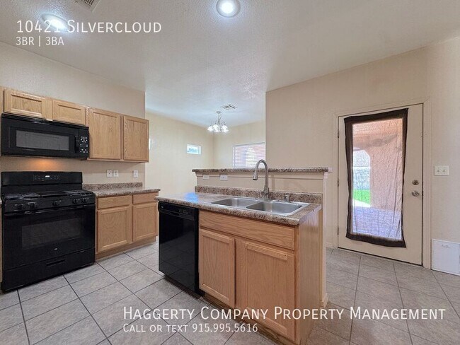 Photo - 10421 Silvercloud-