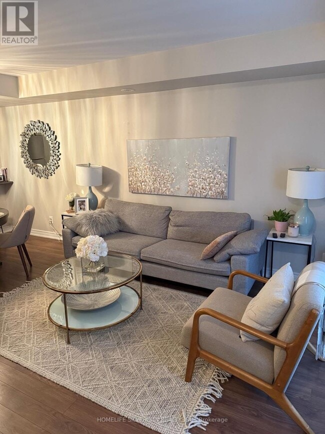 Photo - 2 Dunsheath Wy