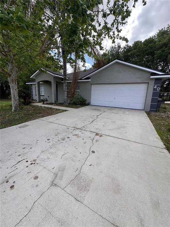 Photo - 40 Willow Run