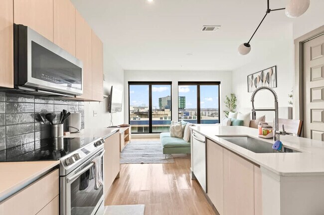 777 11th St NW Unit SI ID1343901P