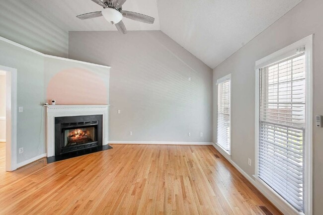 103 Tarpley Way