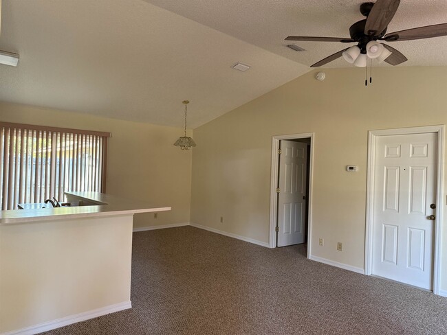 Photo - 6741 Veronica Ct